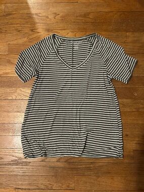 american eagle green/white striped “soft & sexy” v-neck top